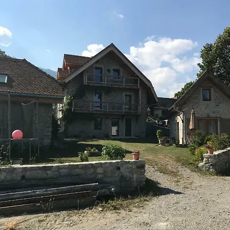 Au Bon Endroit * Roissard